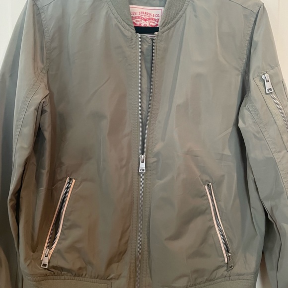Levi Strauss Ladies Jacket-NWT size Medium - Picture 13 of 16